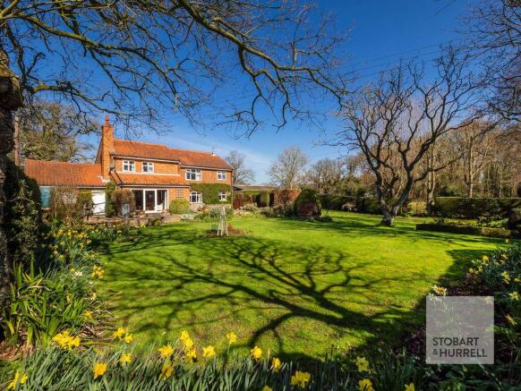 Distant Rear & Garden