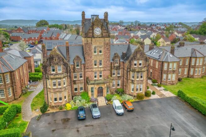 Lrg_Ewemove Taunton - The Clockhouse (6)