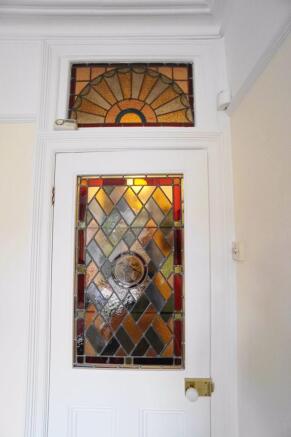 DOOR IN REAR RECEPTION TO HALLWAY