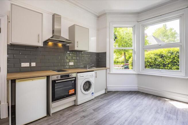 Flat 1 Kitchen 2.jpg