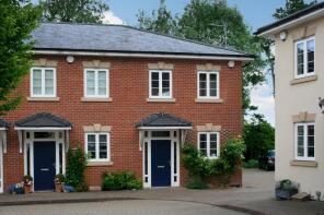 8, Mornington Drive, Winchester SO22 5LR