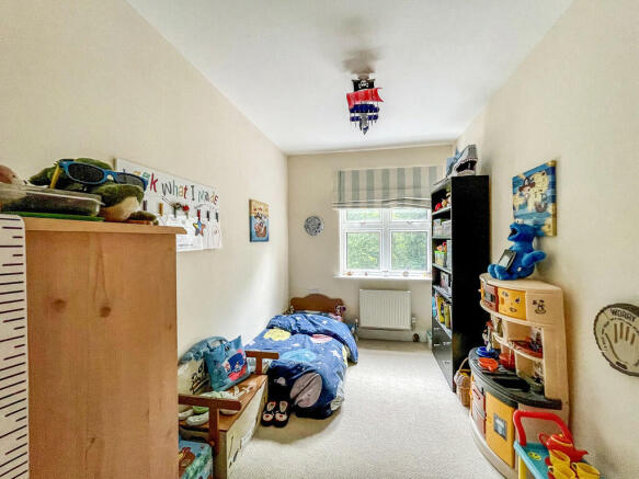 Photo 10