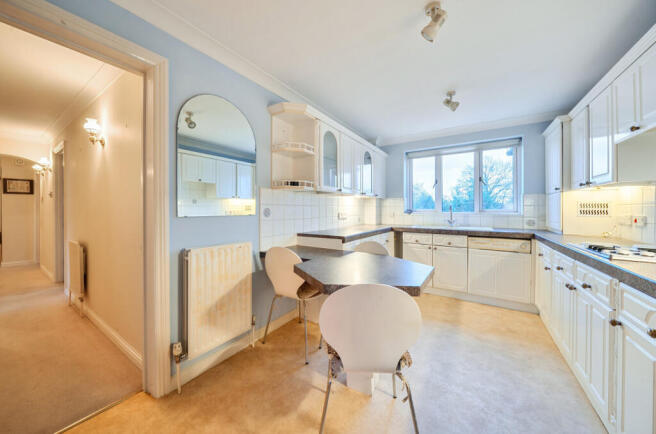 1388555-25-6936f7...