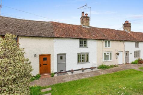 Tring Road, Wendover, HP22