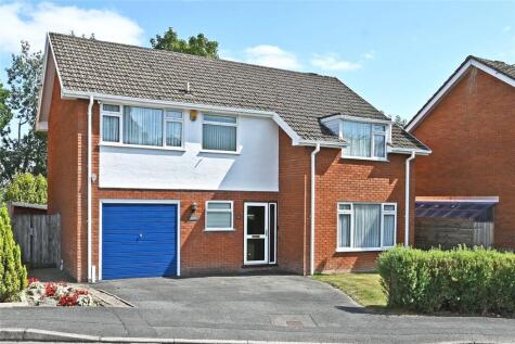 Cortay Park, Llanyre, Llandrindod Wells, Powys, LD1