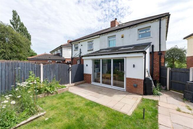 3 bed Semi-Detached for sale Image 5