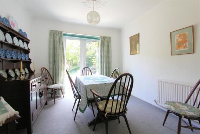Dining Room.jpg