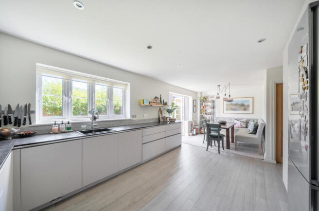 Kitchen/Dining