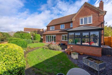 6 Bishops Place, Welton, Lincoln