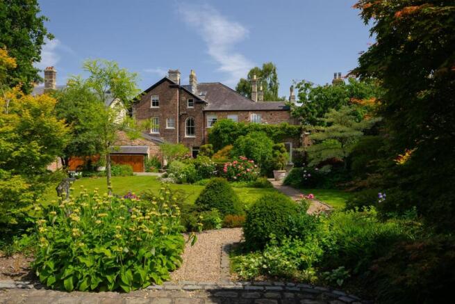 Rear Elevation & Garden