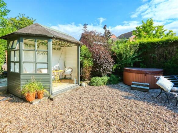 Summer House and Hot tub