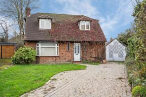 11, Harts Close, Bushey WD23 2BL