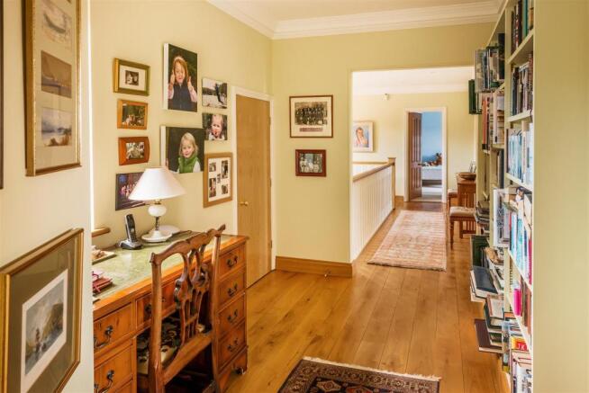house. estate agency