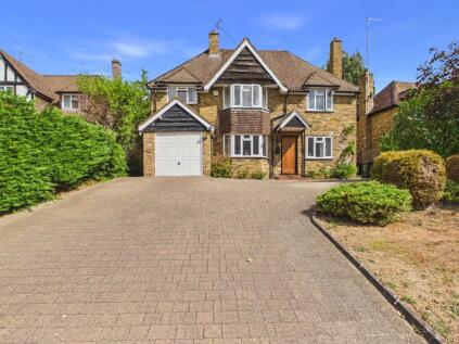 Howards Wood Drive, Gerrards Cross, Buckinghamshire, SL9
