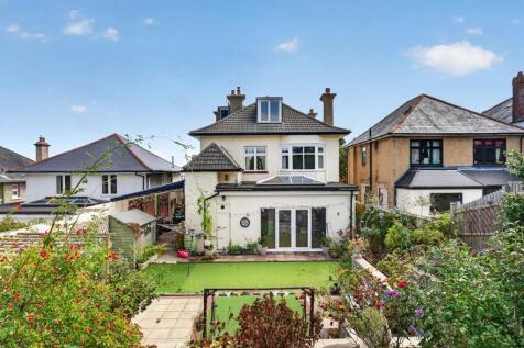 Castlemain Avenue, Bournemouth, BH6