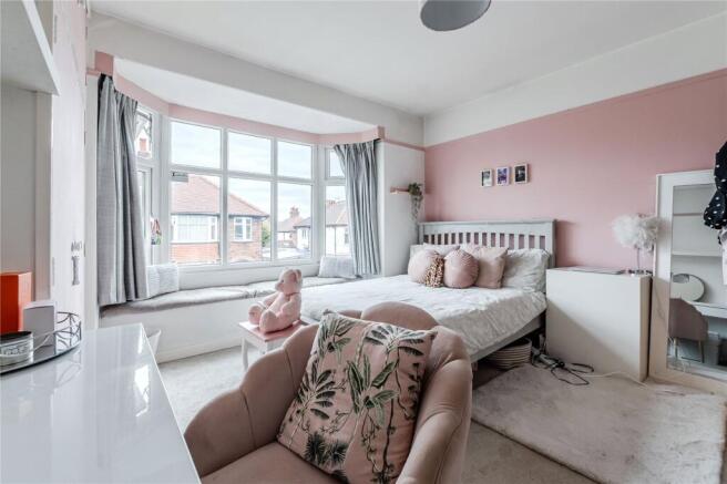 3 bed Semi-Detached for sale Image 8