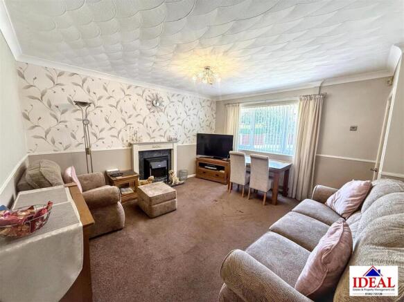 3 bed Semi-Detached for sale Image 4