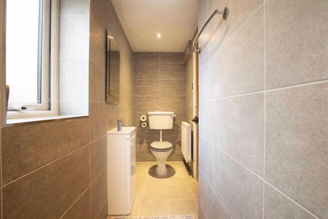SHOWER/WET ROOM