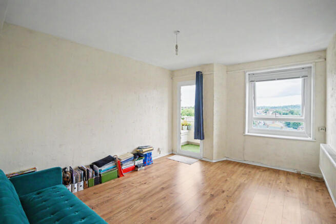 Flat 25, Maskall Close, High Trees, Tulse Hill, London, SW2 3PH