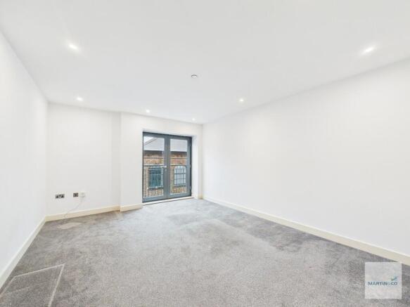 CAM03394G0-PR0464...