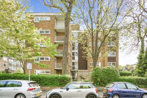 Buckland Court,
21 St. John's Avenue, SW15