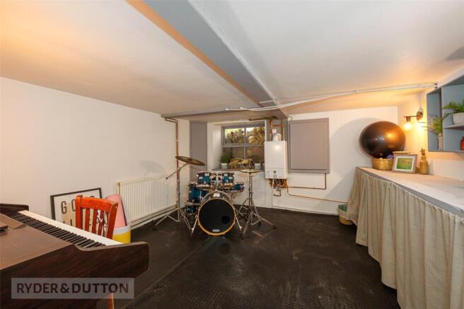 3 bed Terraced for sale Image 7