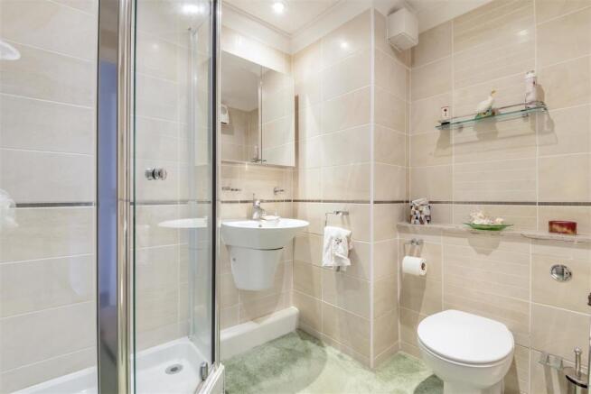 Shower Room.jpg