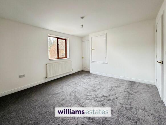 Clwyd Street, Ruthin, LL15 photo 4