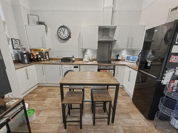 The Furlongs, Bicton Heath, Shrewsbury, SY3 5FU photo 4