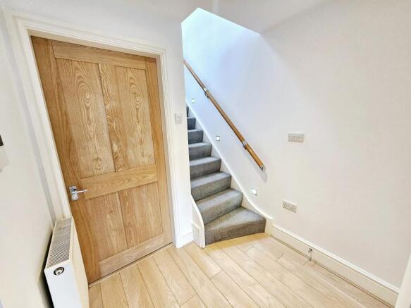 2 bed Semi-Detached for sale Image 5
