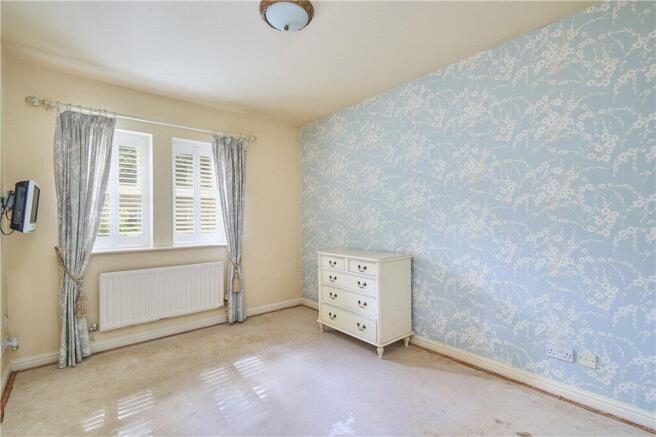 2 bed Apartment for sale Image 8