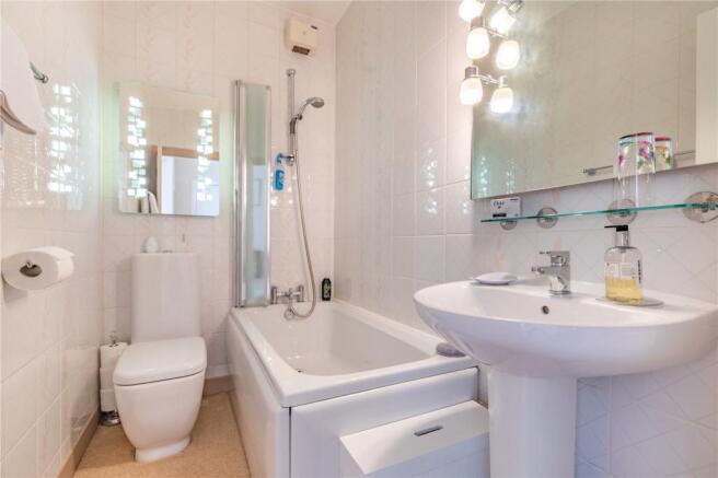 Bedroom 1 En Suite