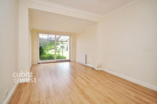 House in Elmbrook Road Sutton - View 5