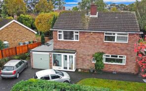 6, Woodlands, Newark NG24 2NL