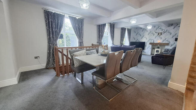 4 bed Detached to rent Image 5