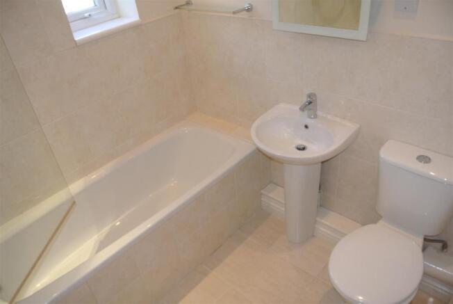 Bathroom.JPG