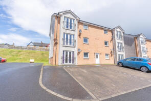 17, Caledonian Gate, Coatbridge ML5 2BL