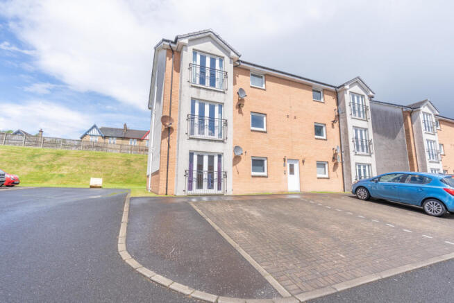 2 Bedroom Flat for Sale