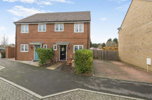 28, Lewis Corner, Potton SG19 2FF