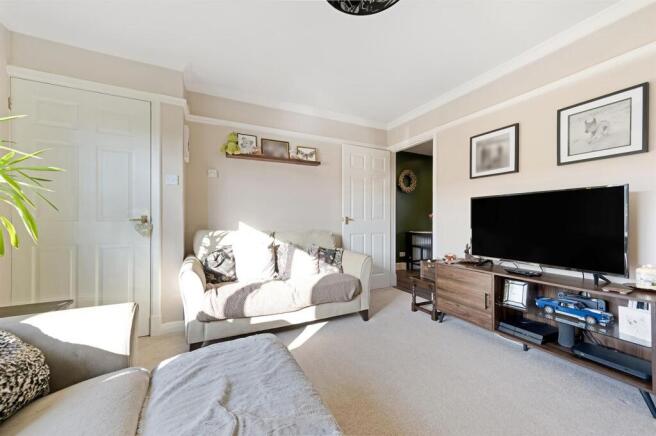 Fyfield Way, Perham Down, Andover photo 4