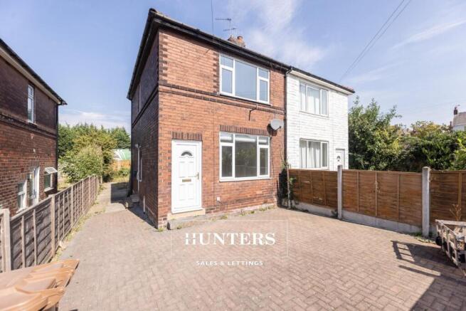 3 bed Semi-Detached for sale in pontefract