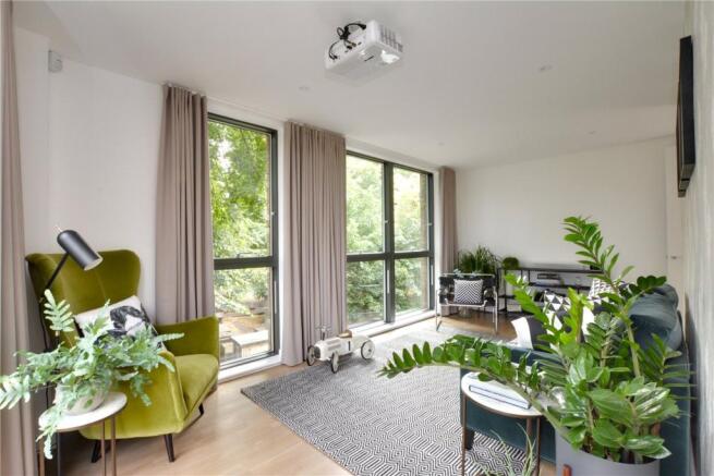 Reception/Bedroom