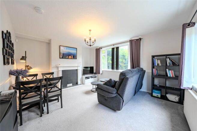2 bed Semi-Detached for sale Image 3