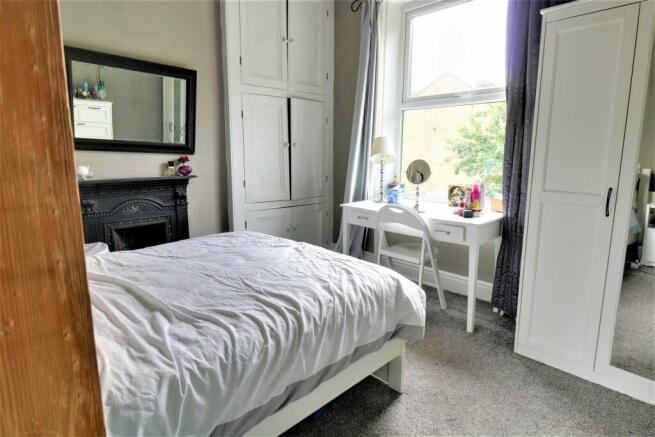 Bedroom 1 (Double)