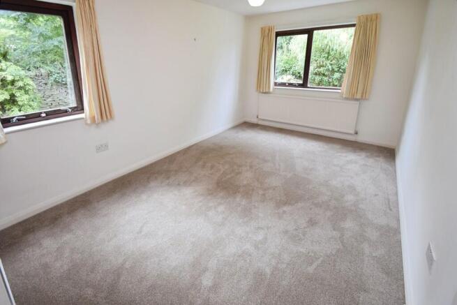 2 bed Apartment for sale Image 7