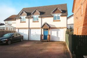 10, Dane Court, Northam EX39 1UA