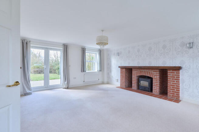 7 Clopton Park 23...