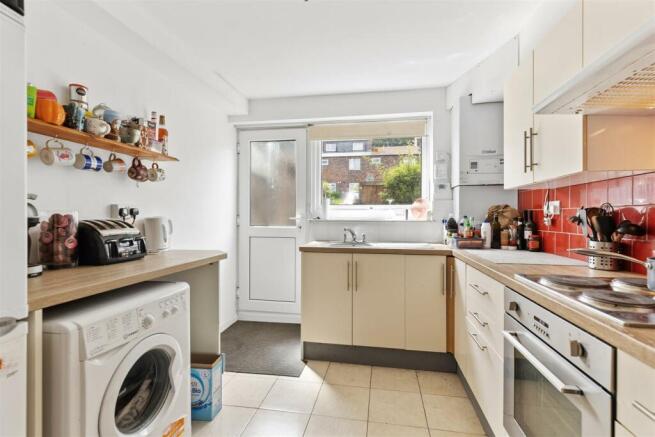 187 Maplehurst Road_011.JPG