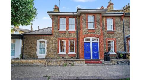 46A Emu Road, Battersea, London, SW8