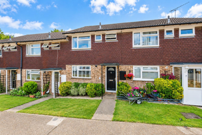 3-bed terraced on Lakers Rise, Banstead, £450,000